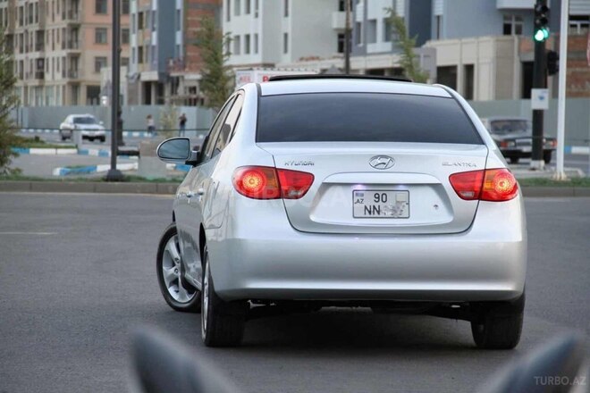 Hyundai Elantra 2008, 185,000 km - 2.0 l - Bakı