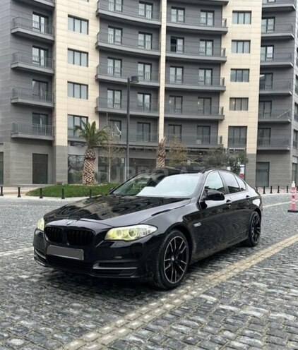 BMW 528 2013, 241,800 km - 2.0 л - Bakı