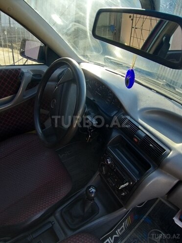 Opel Astra 1993, 470,000 km - 1.8 l - Mingəçevir