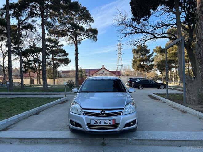 Opel Astra 2007, 137,000 km - 1.4 l - Bakı