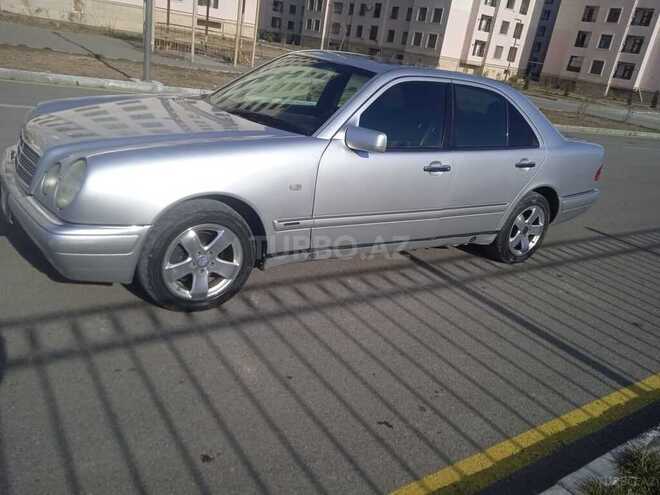 Mercedes E 230 1997, 441,000 km - 2.3 l - Bakı