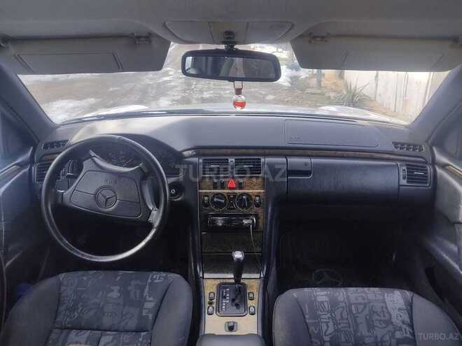 Mercedes E 230 1997, 350,000 km - 2.3 л - Cəlilabad
