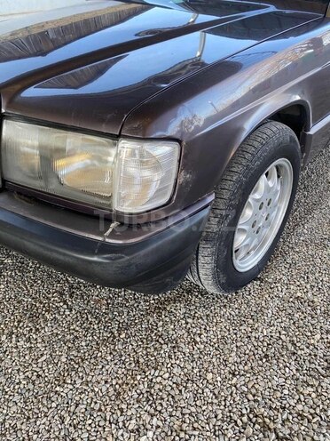 Mercedes 190 1991, 237,038 km - 2.0 л - Goranboy