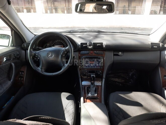 Mercedes C 200 2000, 282,515 km - 2.0 l - Bakı