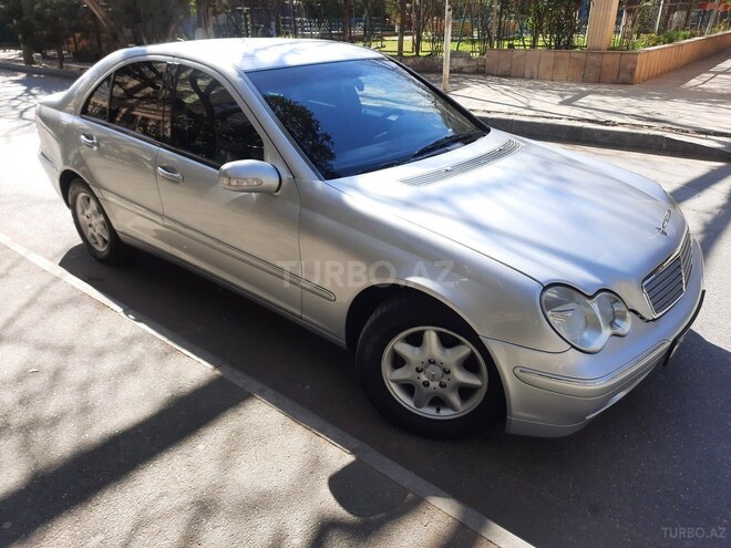 Mercedes C 200 2000, 282,515 km - 2.0 l - Bakı
