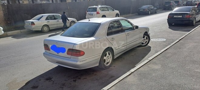 Mercedes E 230 1997, 430,000 km - 2.3 l - Bakı