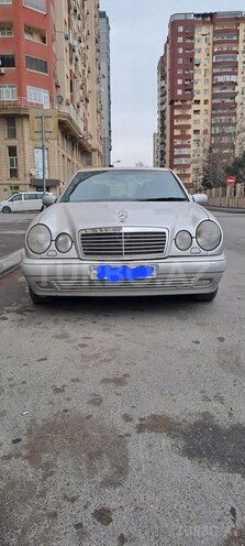 Mercedes E 230 1997, 430,000 km - 2.3 l - Bakı