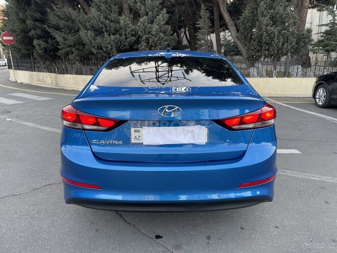 Hyundai Elantra 2016, 212,433 km - 2.0 l - Bakı
