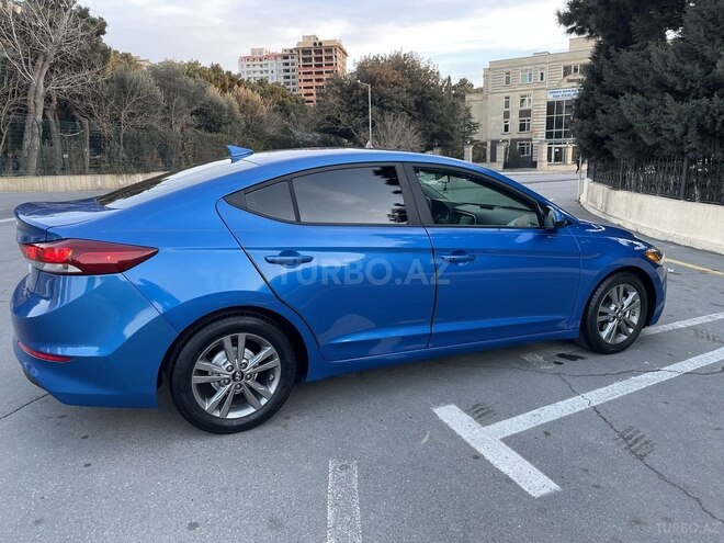 Hyundai Elantra 2016, 212,433 km - 2.0 l - Bakı