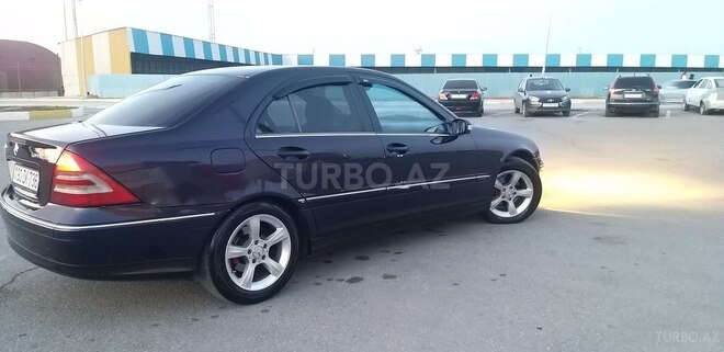 Mercedes C 200 2001, 318,000 km - 2.0 л - Bakı
