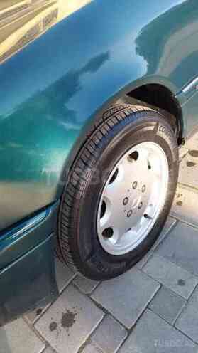 Mercedes C 280 1993, 256,000 km - 2.8 l - Bakı