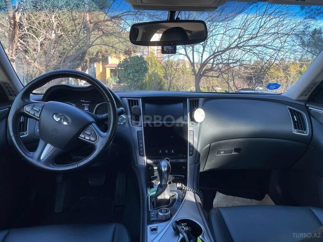 Infiniti Q50 2016, 94,000 km - 2.0 л - Bakı