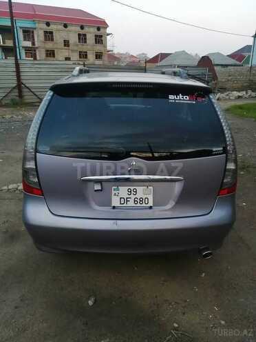 Mitsubishi Grandis 2003, 198,000 km - 2.4 l - Bakı