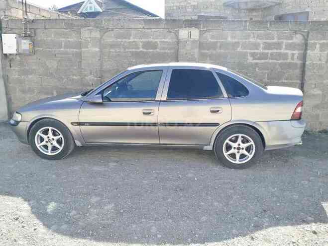 Opel Vectra 1996, 435,000 km - 1.8 l - Bakı