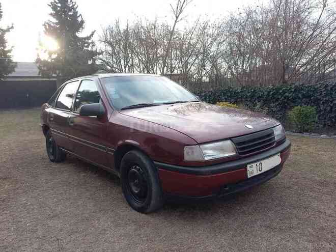 Opel Vectra 1992, 360,000 km - 2.0 l - Zaqatala