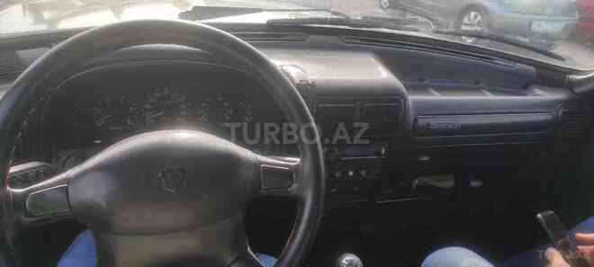 GAZ 3110 2002, 283,000 km - 2.3 l - Gəncə