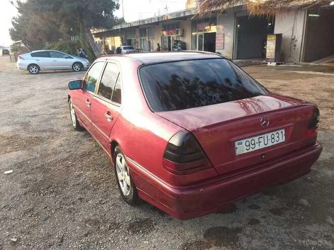 Mercedes C 220 1998, 450,000 km - 2.2 l - Bakı