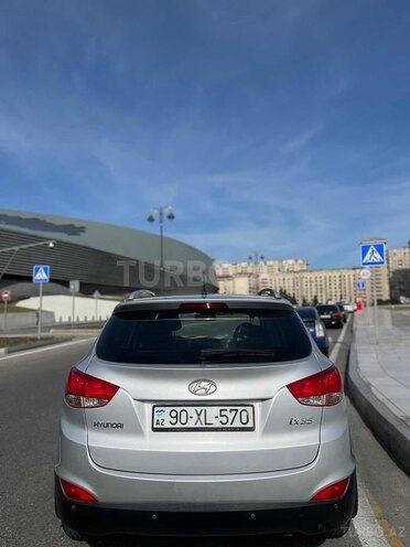 Hyundai ix35 2010, 227,000 km - 2.0 l - Bakı
