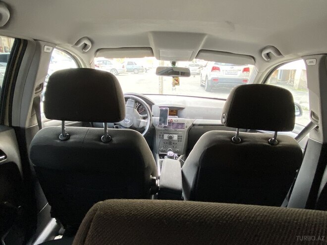 Opel Astra 2004, 235,000 km - 1.4 л - Bakı
