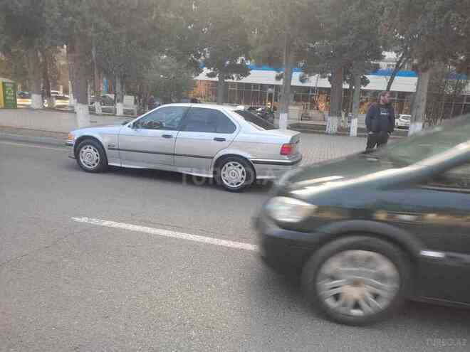 BMW 318 1995, 255,500 km - 1.8 l - Bakı