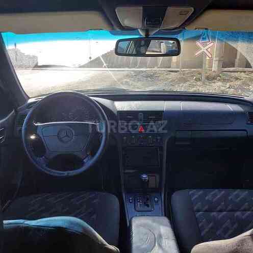 Mercedes C 240 1998, 236,200 km - 2.4 l - Bakı