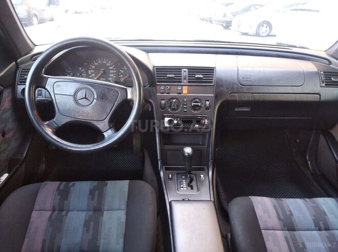 Mercedes C 200 1994, 235,800 km - 2.0 л - Bakı