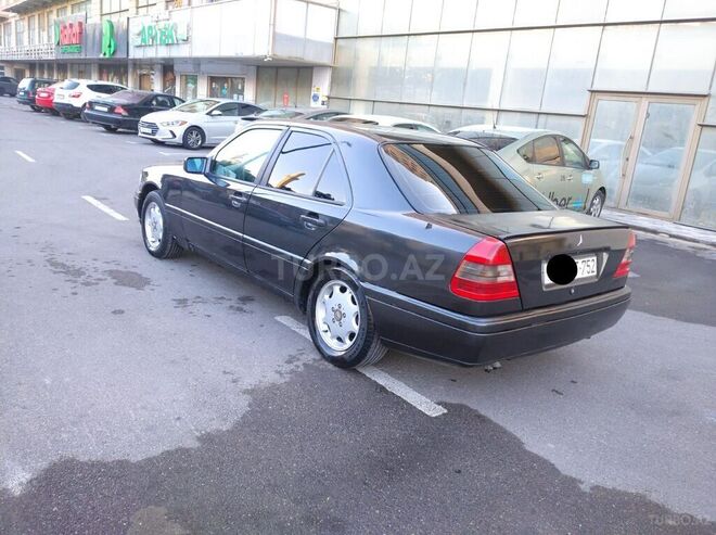 Mercedes C 200 1994, 235,800 km - 2.0 л - Bakı