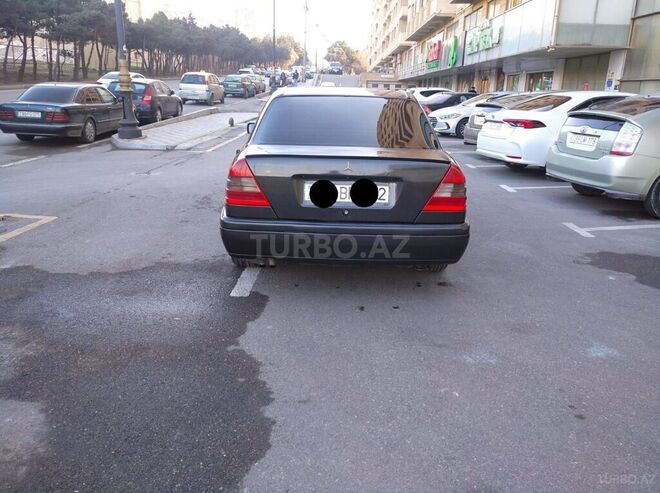 Mercedes C 200 1994, 235,800 km - 2.0 л - Bakı