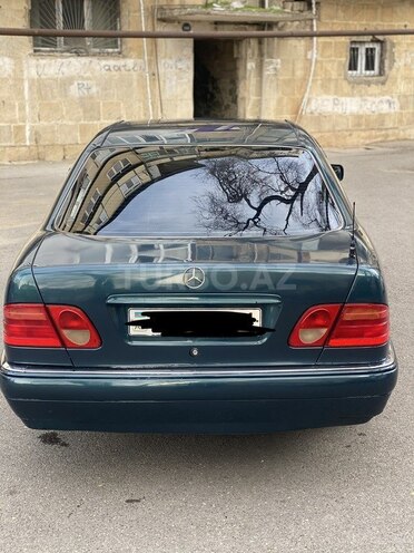 Mercedes E 200 1998, 350,000 km - 2.0 l - Bakı