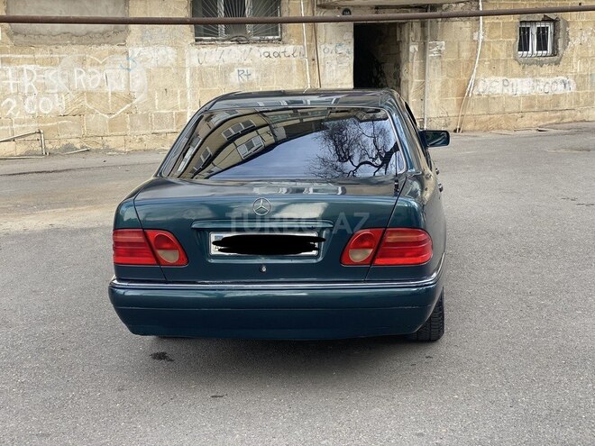Mercedes E 200 1998, 350,000 km - 2.0 l - Bakı
