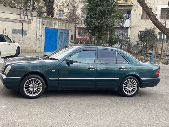 Mercedes E 200 1998, 350,000 km - 2.0 l - Bakı
