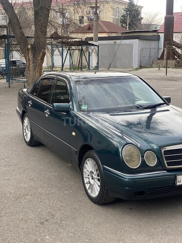 Mercedes E 200 1998, 350,000 km - 2.0 l - Bakı