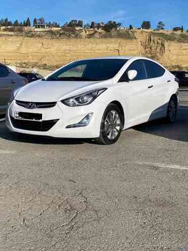Hyundai Elantra 2015, 76,000 km - 1.6 л - Bakı
