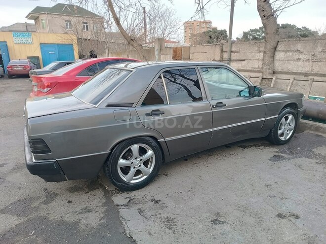 Mercedes 190 1992, 326,556 km - 2.0 л - Bakı