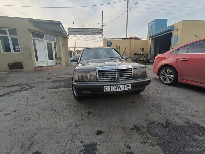 Mercedes 190 1992, 326,556 km - 2.0 л - Bakı