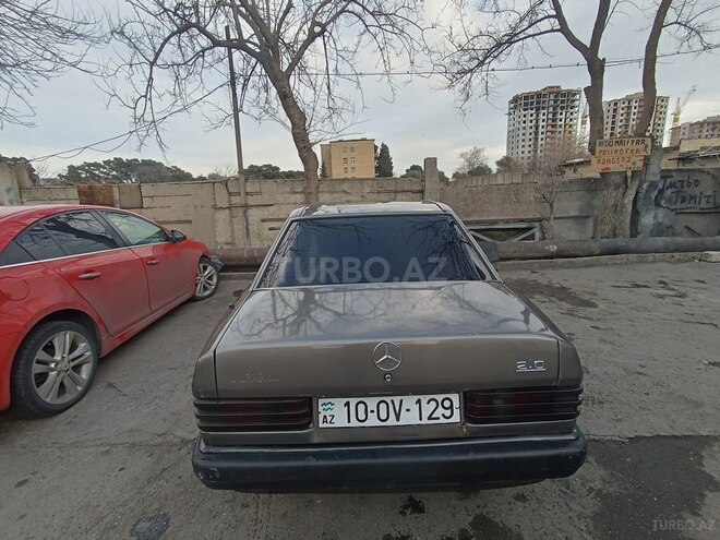 Mercedes 190 1992, 326,556 km - 2.0 л - Bakı