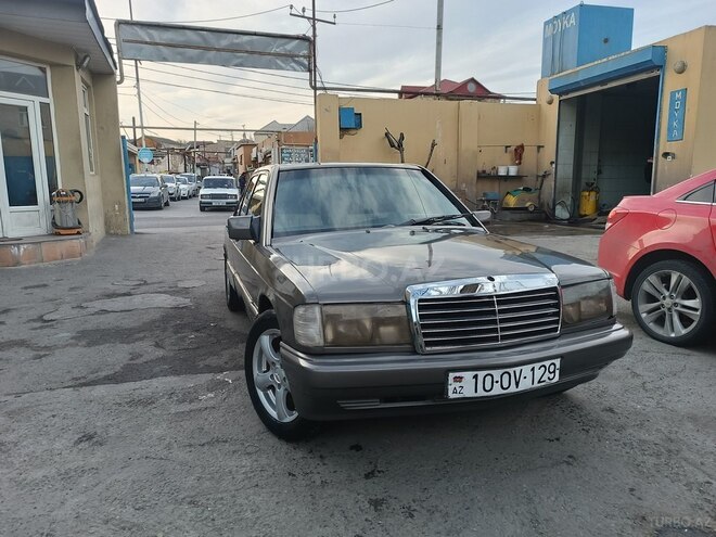 Mercedes 190 1992, 326,556 km - 2.0 л - Bakı