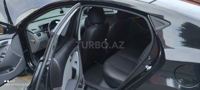 Hyundai Elantra 2014, 150,000 km - 1.8 l - Qax