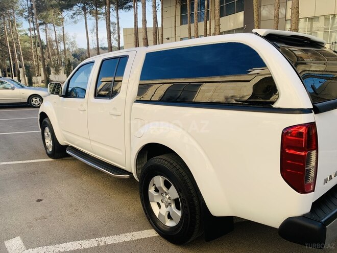 Nissan Navara 2013, 163,000 km - 2.5 l - Bakı