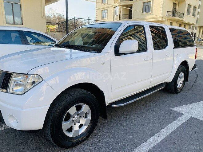 Nissan Navara 2013, 163,000 km - 2.5 l - Bakı