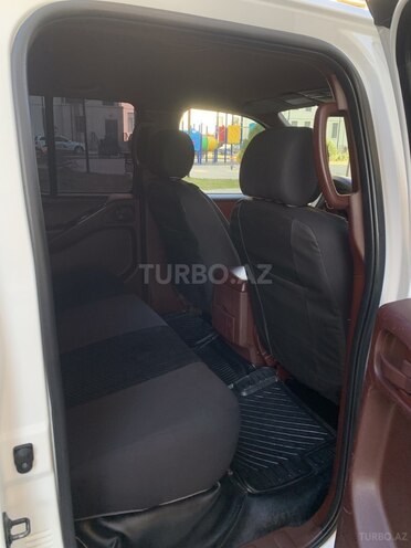 Nissan Navara 2013, 163,000 km - 2.5 l - Bakı
