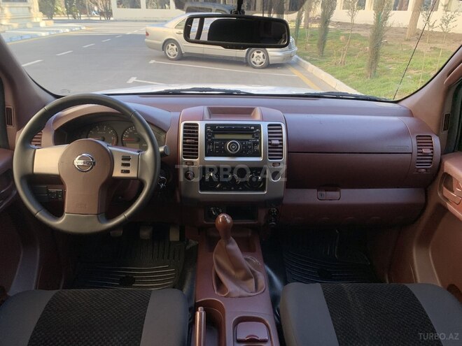 Nissan Navara 2013, 163,000 km - 2.5 l - Bakı
