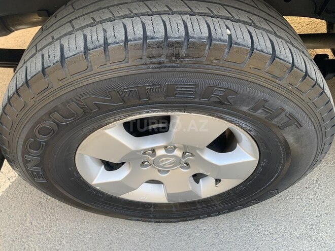 Nissan Navara 2013, 163,000 km - 2.5 l - Bakı