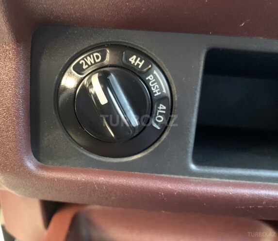 Nissan Navara 2013, 163,000 km - 2.5 l - Bakı