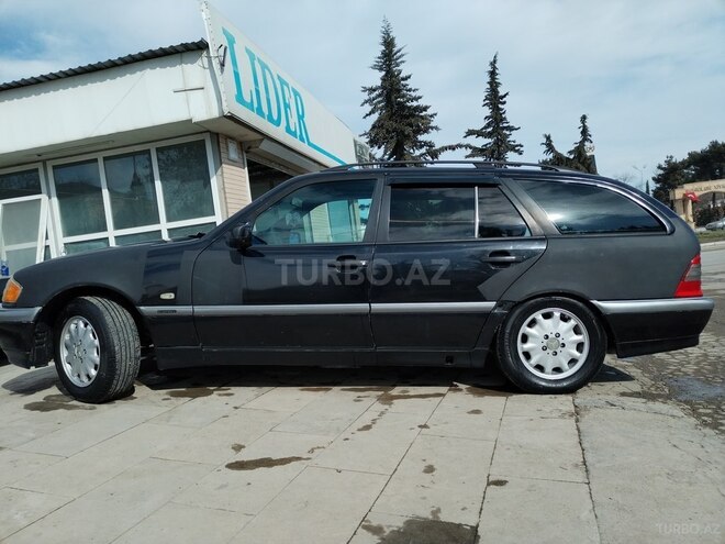 Mercedes C 180 1998, 669,659 km - 1.8 l - Quba