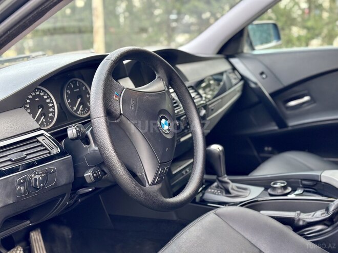 BMW 525 2004, 230,523 km - 2.5 l - Bakı