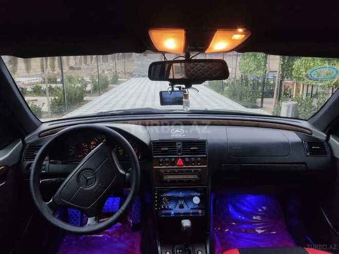 Mercedes C 230 1997, 360,000 km - 2.3 л - Şəki
