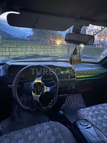 LADA (VAZ) 2109 1988, 150,000 km - 1.6 л - Quba