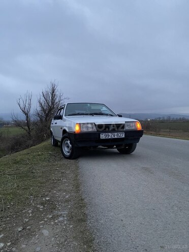 LADA (VAZ) 2109 1988, 150,000 km - 1.6 л - Quba