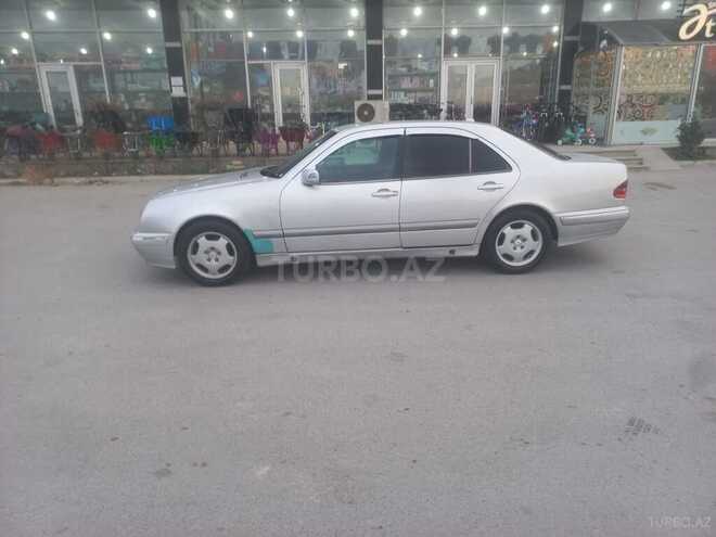 Mercedes E 220 2000, 596,000 km - 2.2 l - Bakı